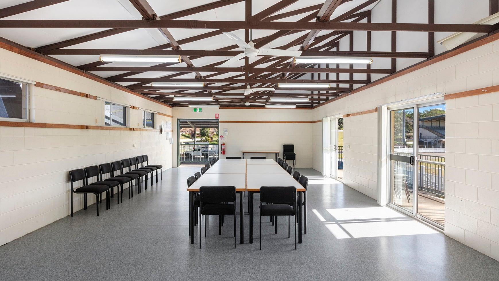 Apex Meeting Room