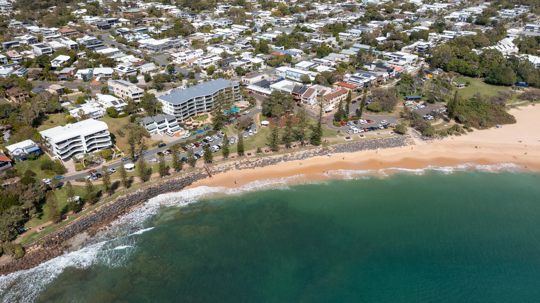 240918%20Moffat%20Beach-19.jpg