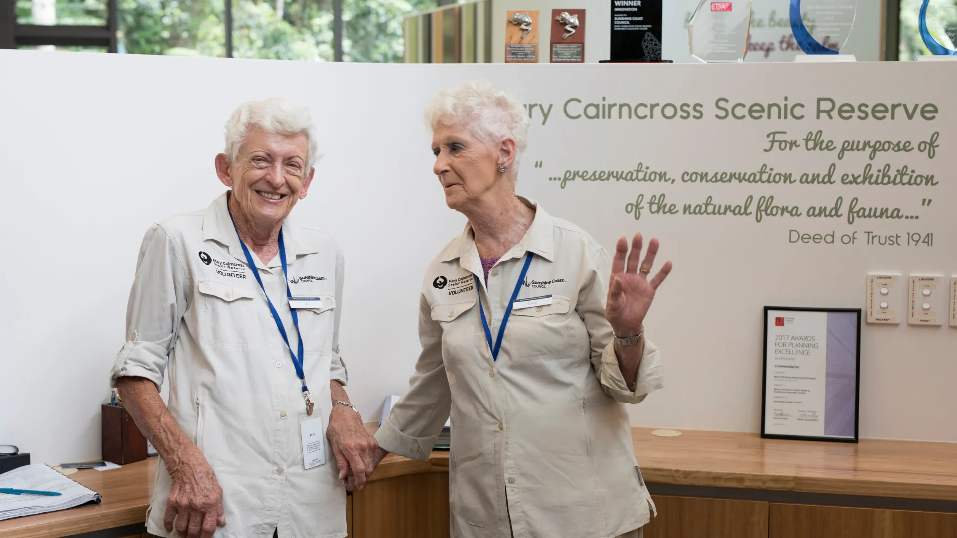 Man and lady talking at an event