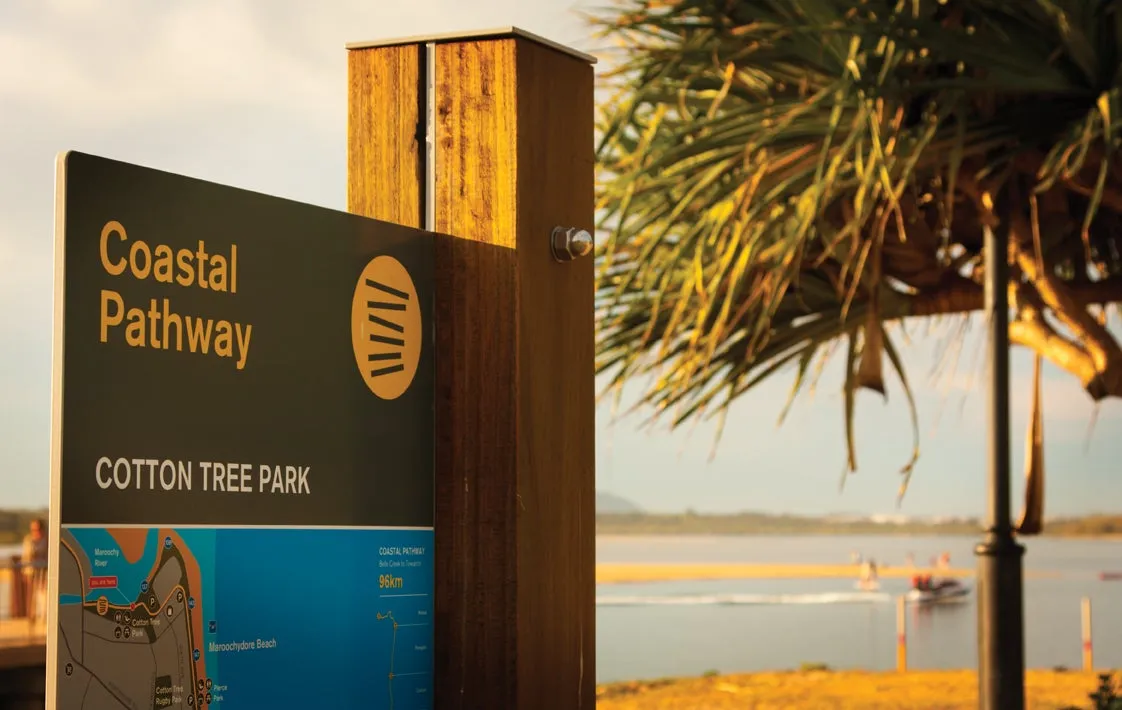 Coastal%20pathway%20sign.jpg