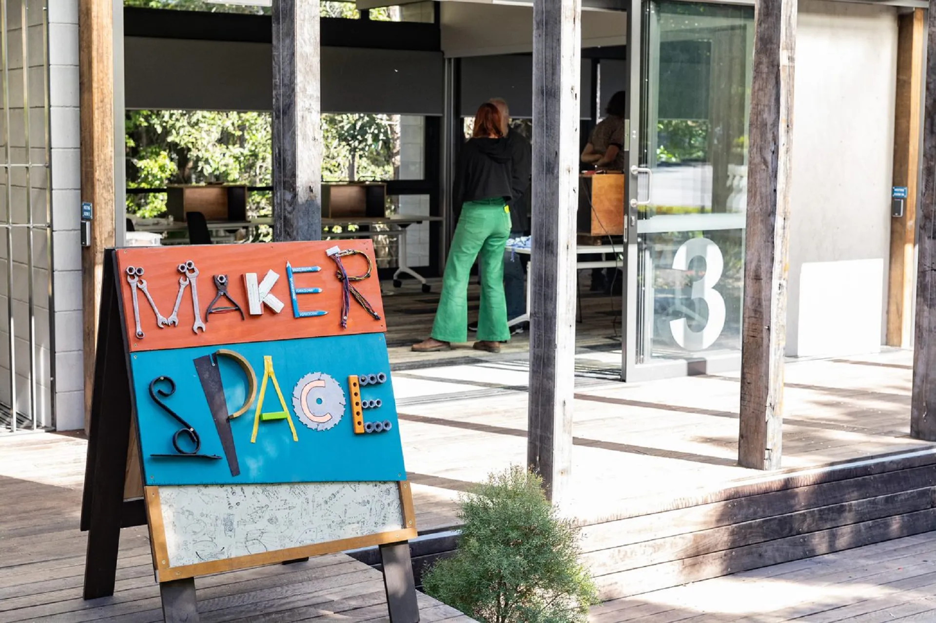 Image%201%20-%20Makerspace.png