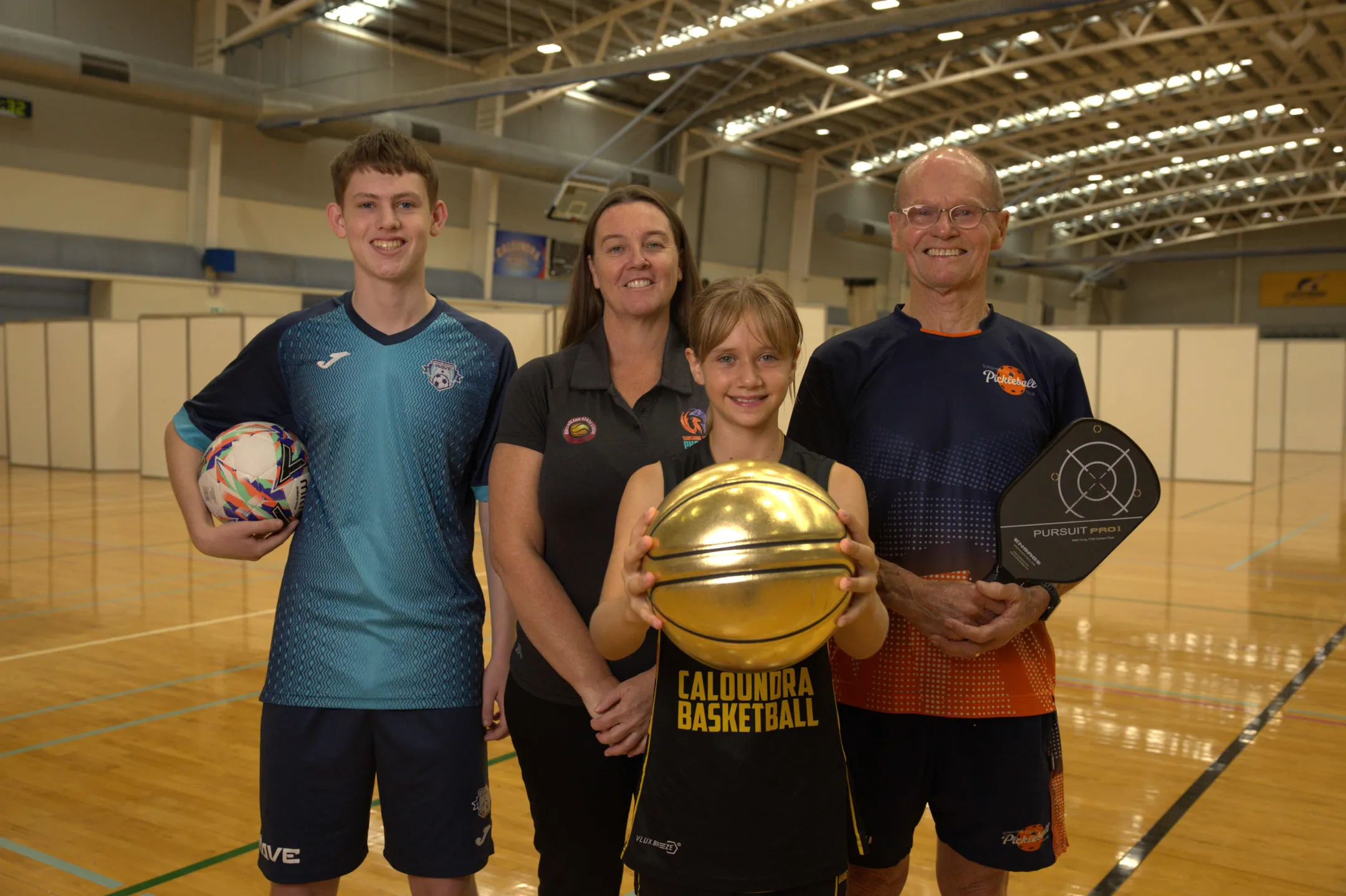 An image about Help score more indoor courts: sign the petition