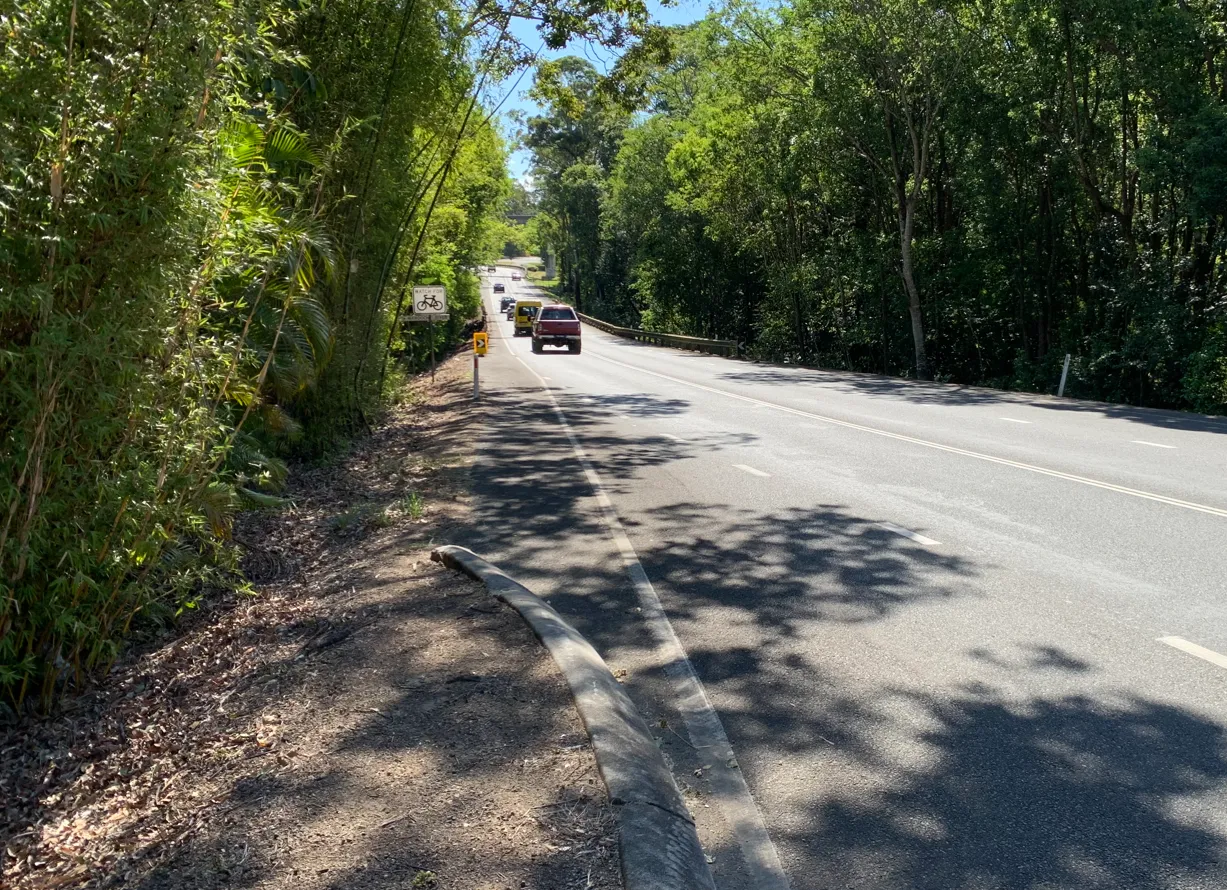 Seib Road with narrow road shoulder.