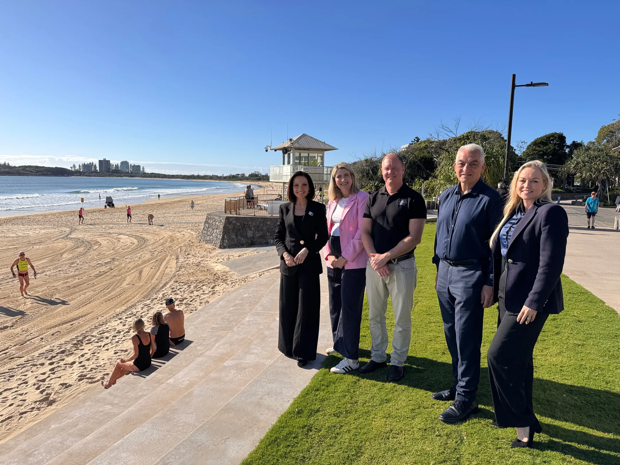 Surf Club Mooloolaba Chief Operating Officer Bucky Smith, Mooloolaba Chamber of Commerce Member Kristine Young, Mayor Rosanna Natoli, Senator Corinne Mulholland and Cr Joe Natoli.