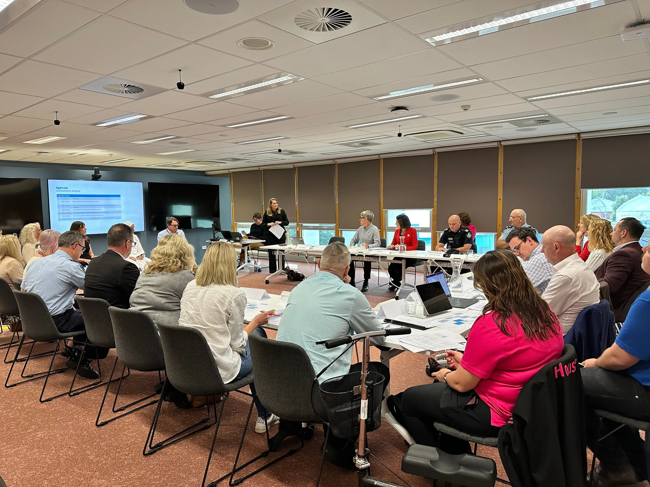 Sunshine Coast Council and Queensland Government agency representatives meeting to discuss homelessness