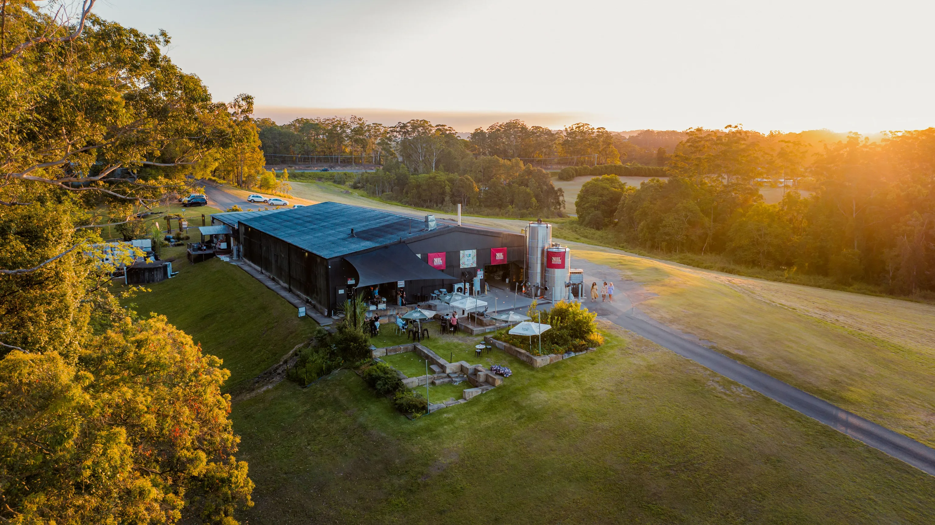 IMAGE%201%20Sunshine%20_%20Sons%20Distillery.jpg