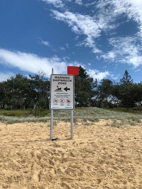S.S. Dicky wreck sign north