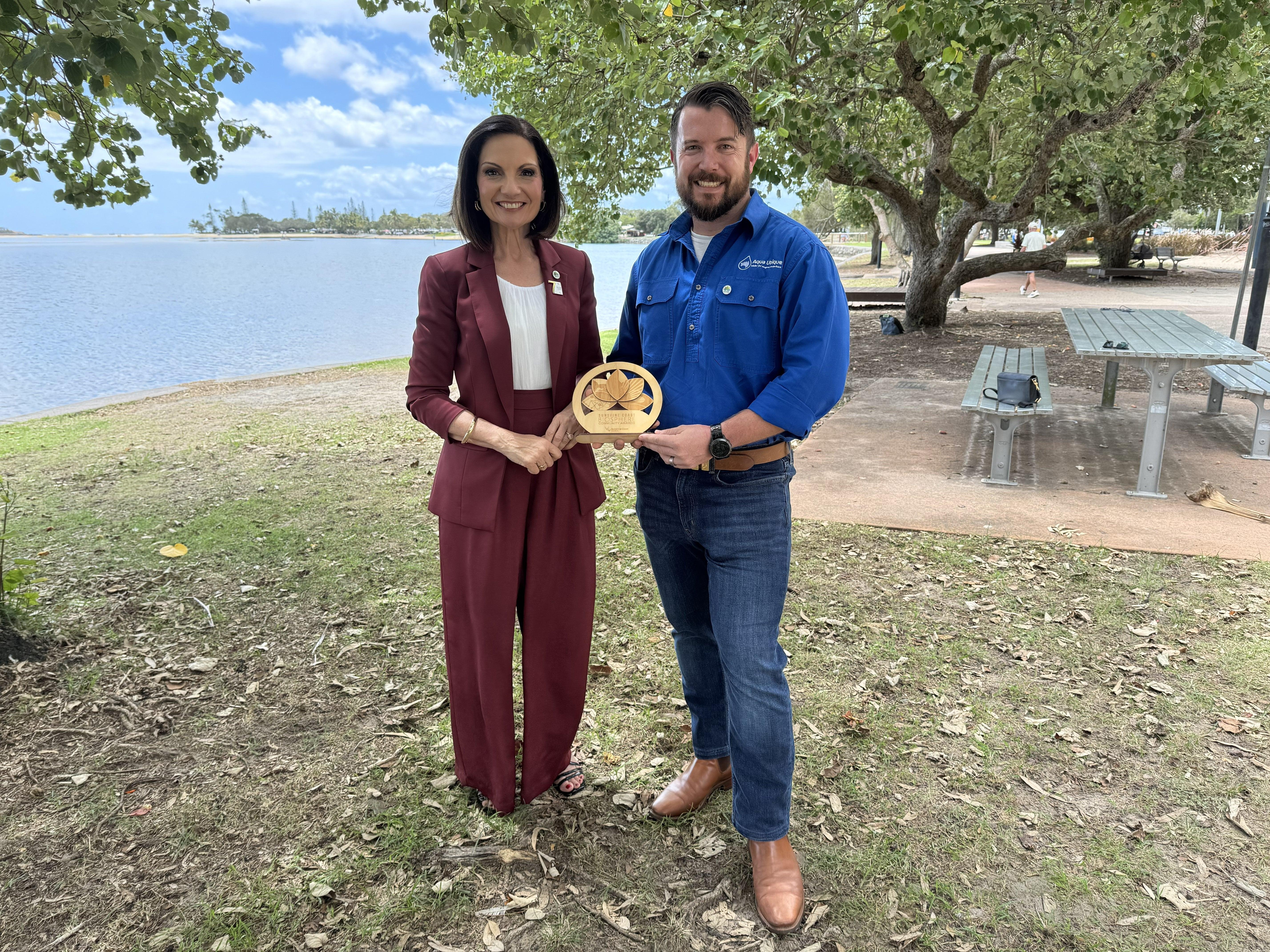 Mayor Rosanna Natoli and 2025 Biosphere Business of the Year recipient Shannon Lemanski of Aqua Ubique.